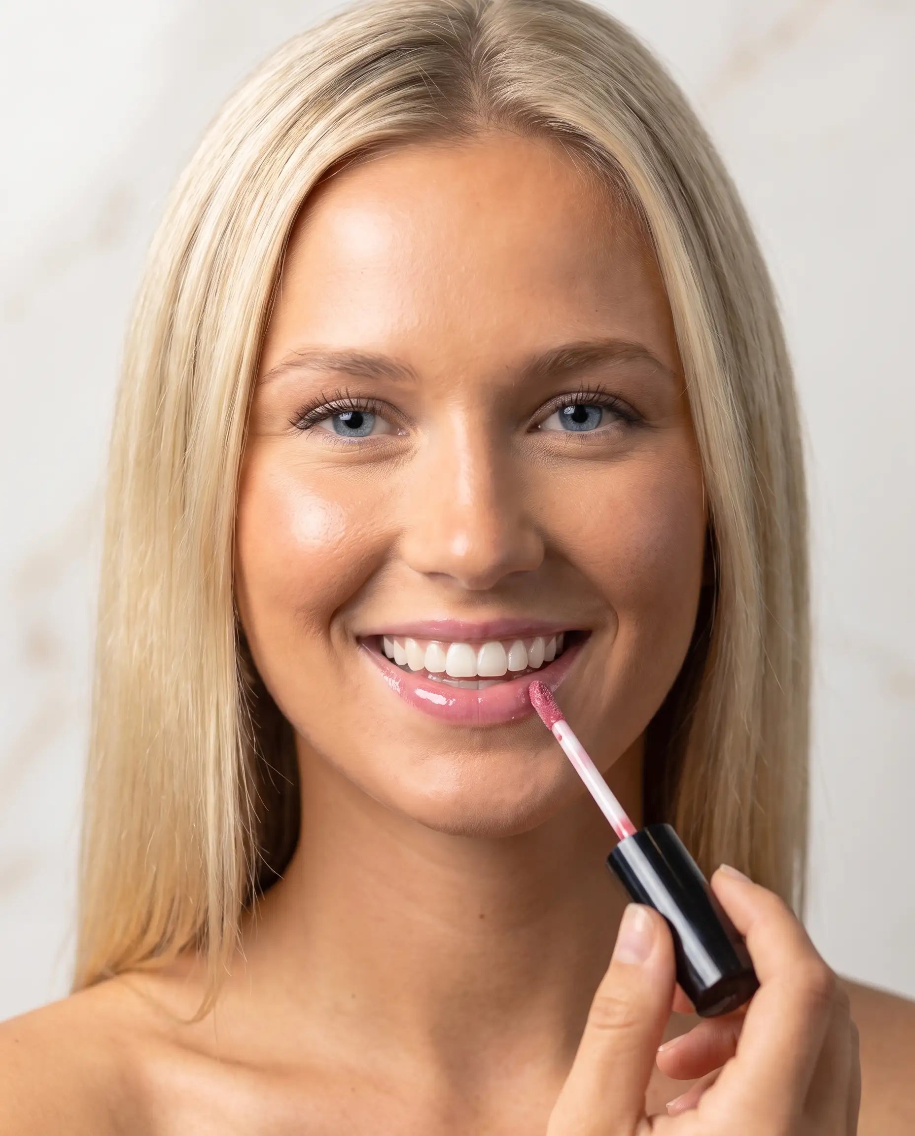 Lacquer Lip