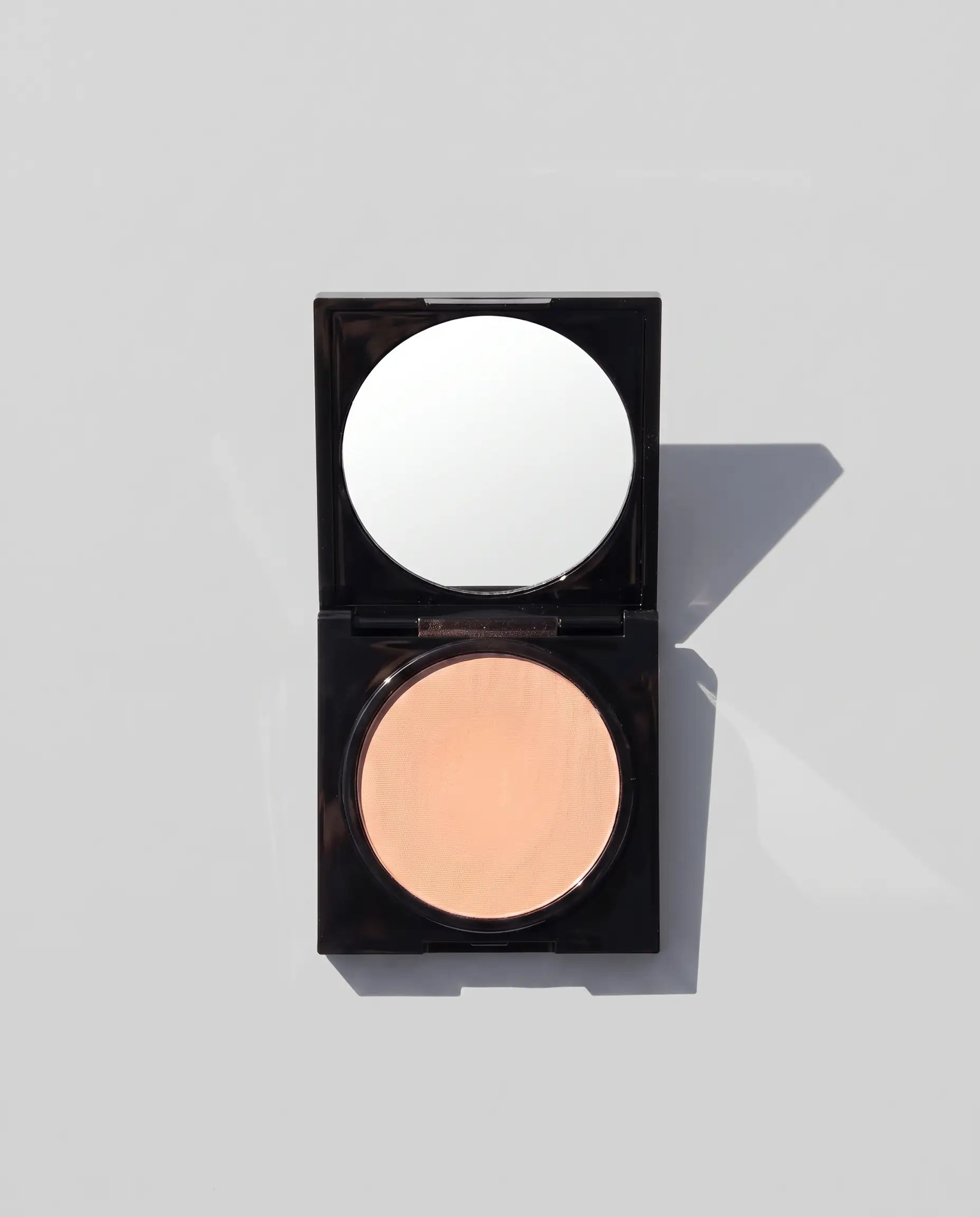 Translucent Pressed Powder